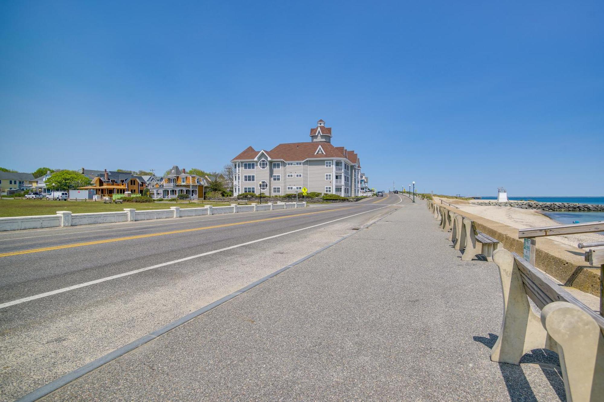 Breezy Oak Bluffs Condo - Steps To Inkwell Beach! Exteriör bild