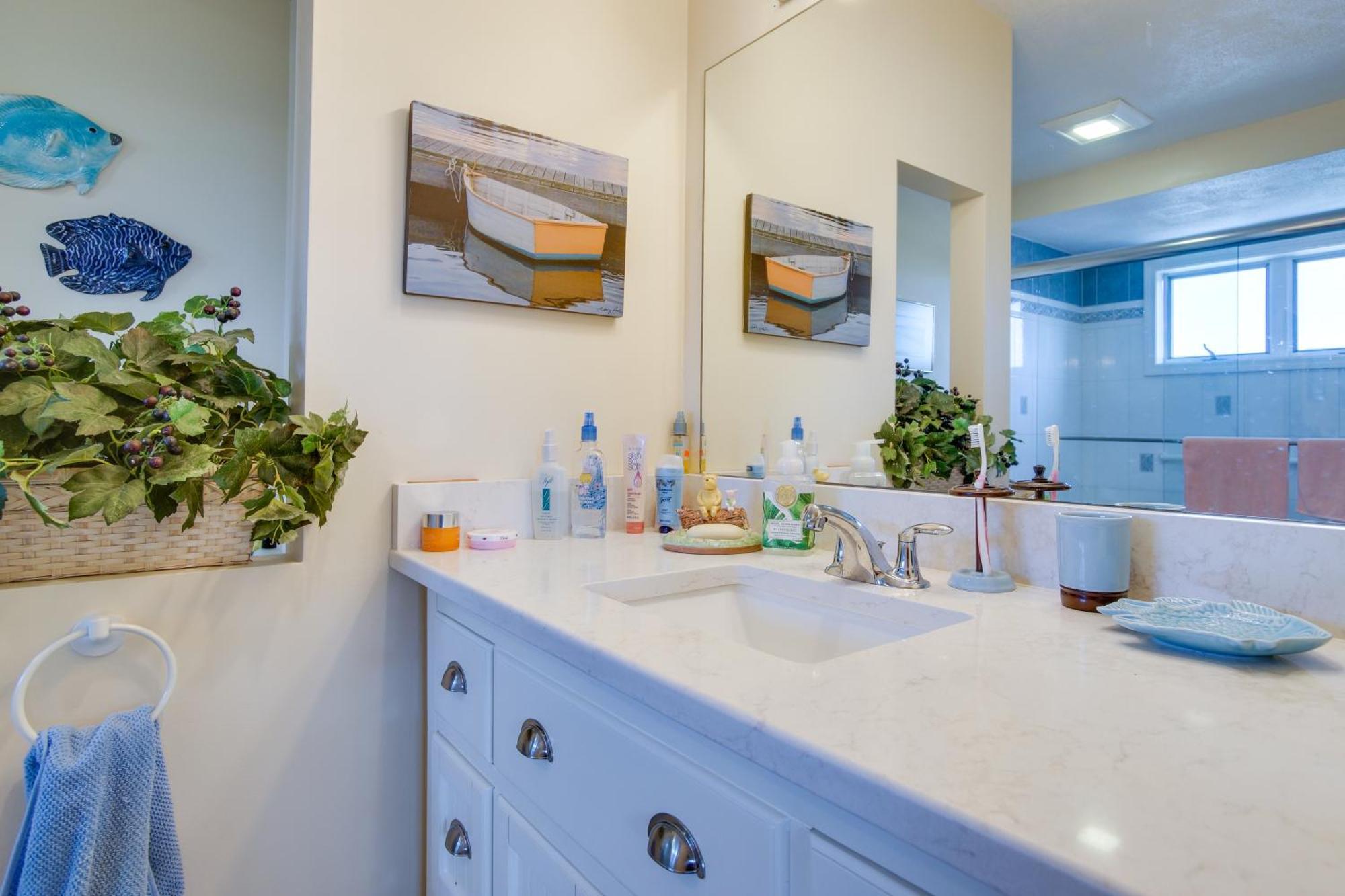 Breezy Oak Bluffs Condo - Steps To Inkwell Beach! Exteriör bild
